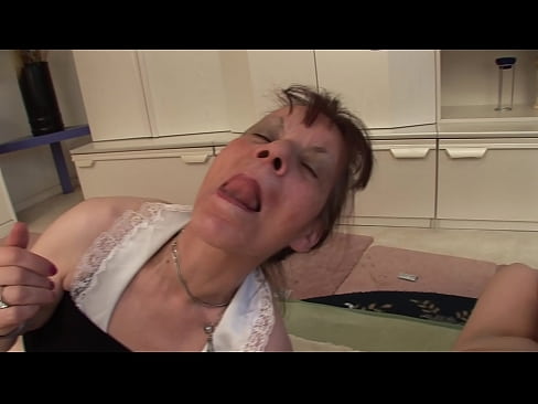 ❤️ Dua nenek dan satu kakek memiliki threesome ☑ Porno fb di id.pornobot.ru ️❤